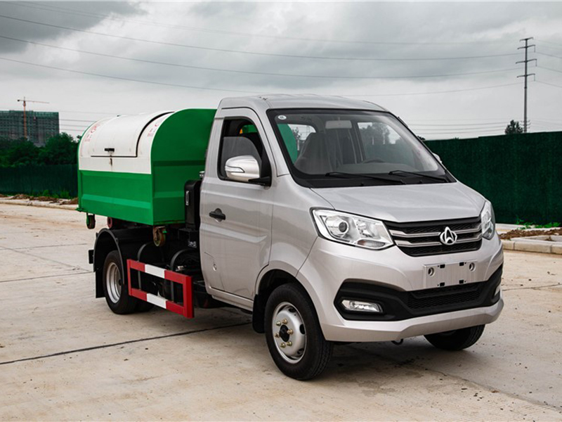 長(cháng)安2990勾臂垃圾車(chē)