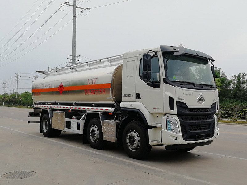 柳汽24.7方铝合金运油車(chē)
