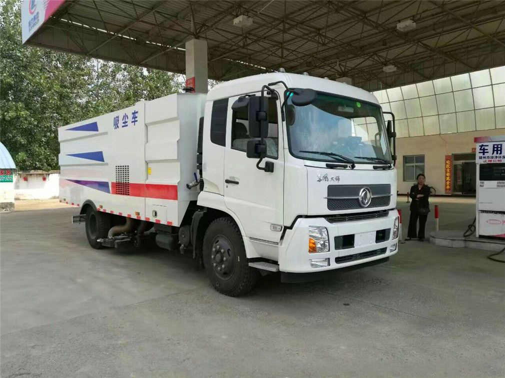 2方水 8方尘东风天锦 吸尘車(chē)