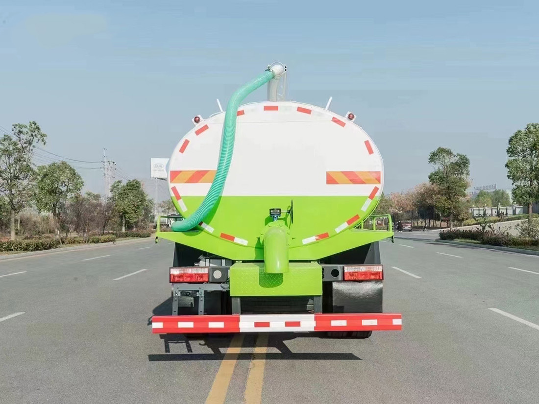 东风D9吸粪車(chē)12方
