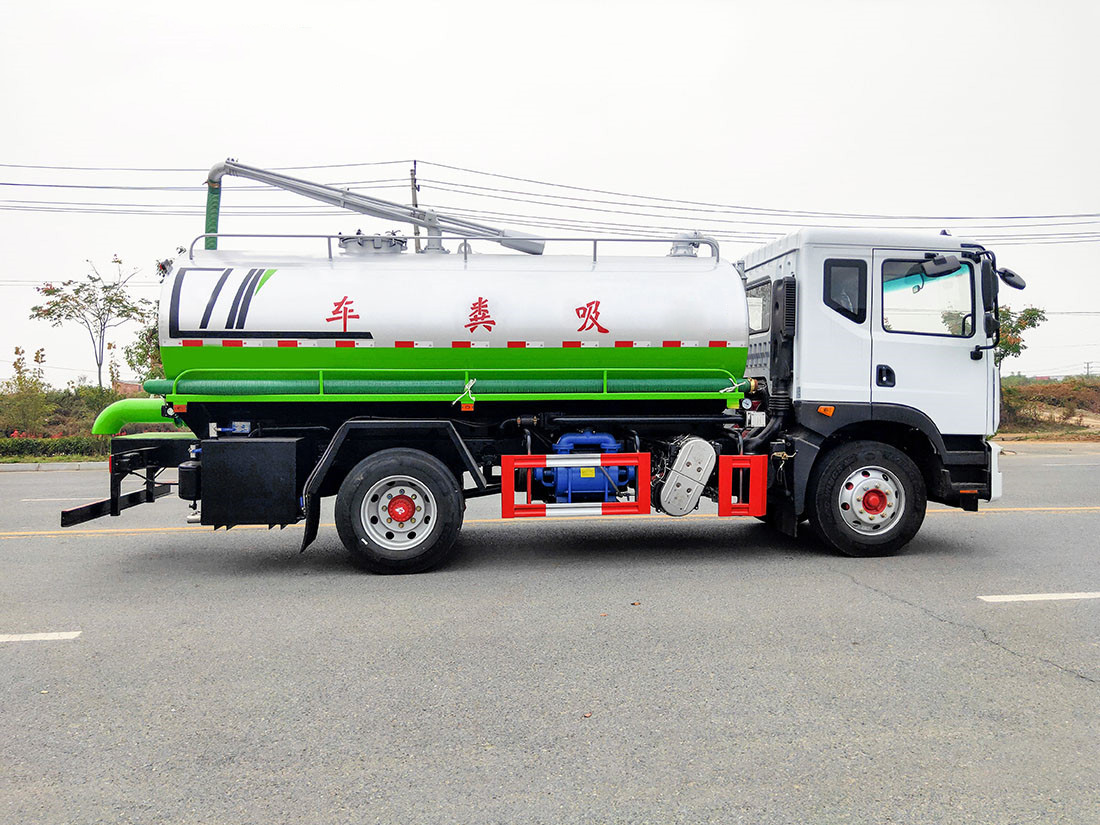 东风D9吸粪車(chē)12方