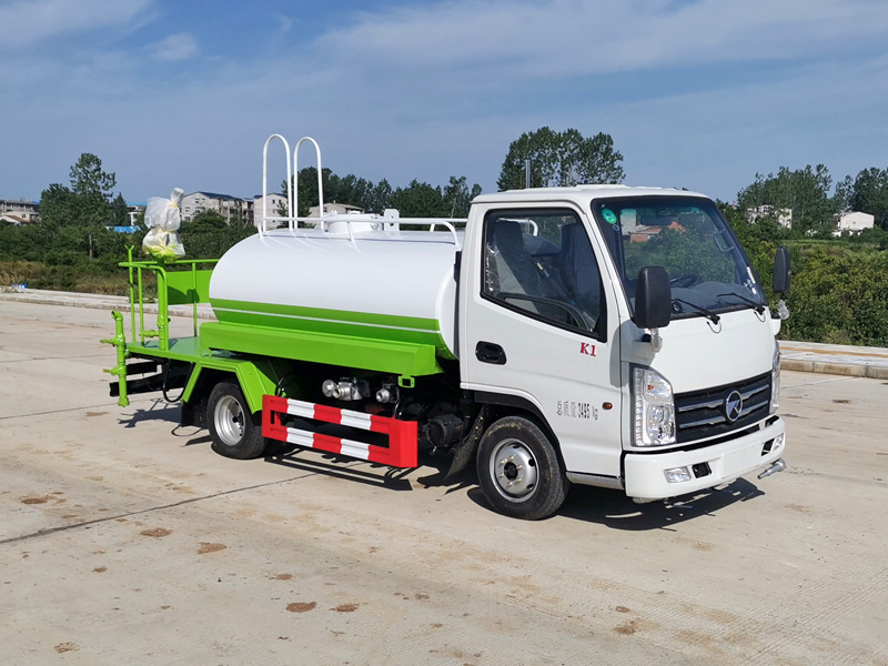 凯马2方蓝牌洒水車(chē)