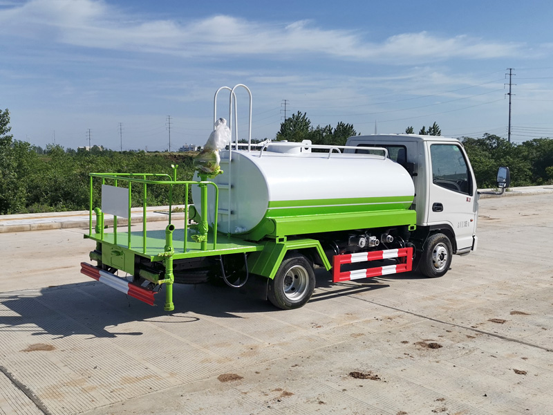 凯马2方蓝牌洒水車(chē)